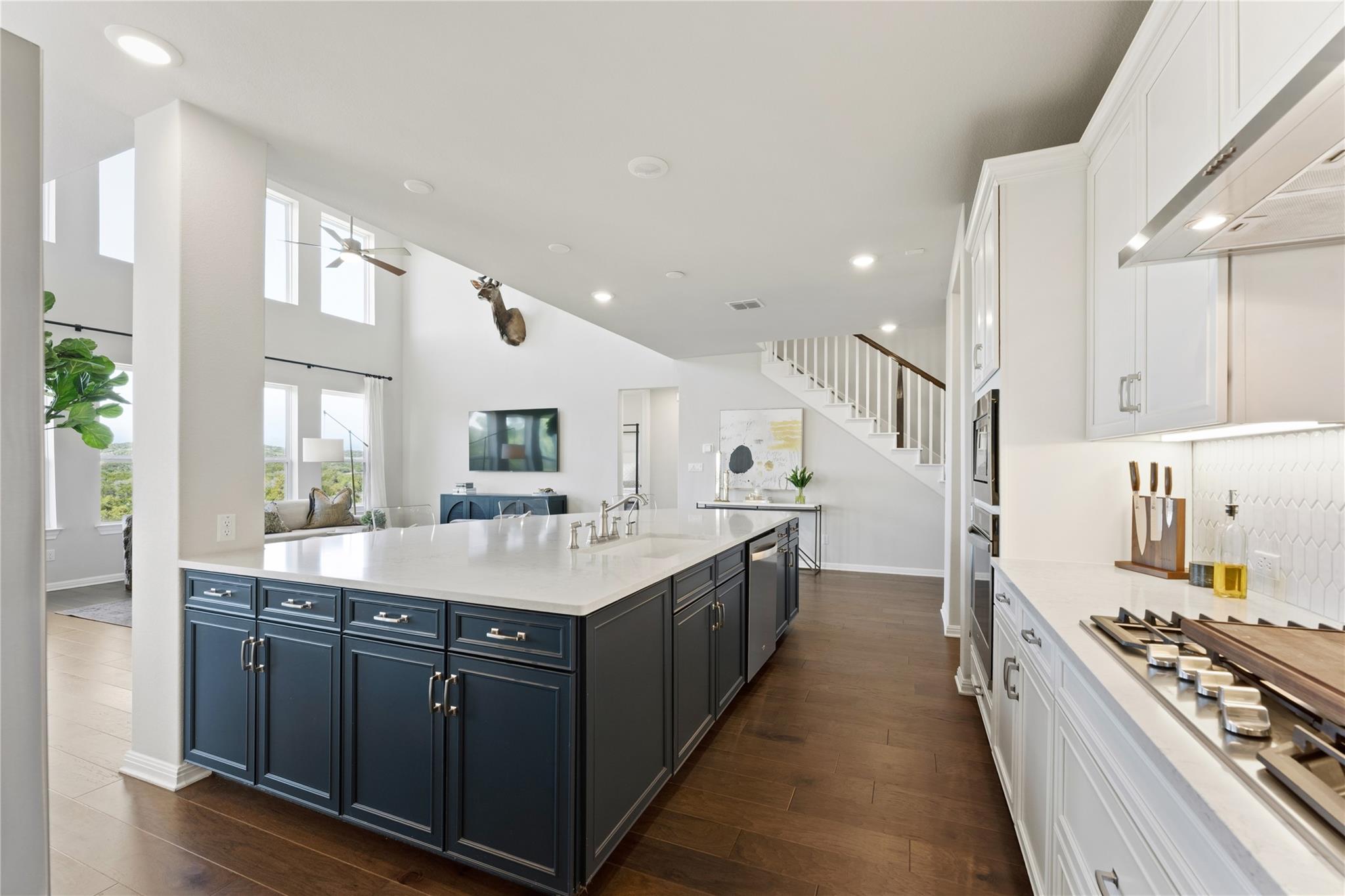 1825 Hazy Hills Loop Dripping Springs TX 78620