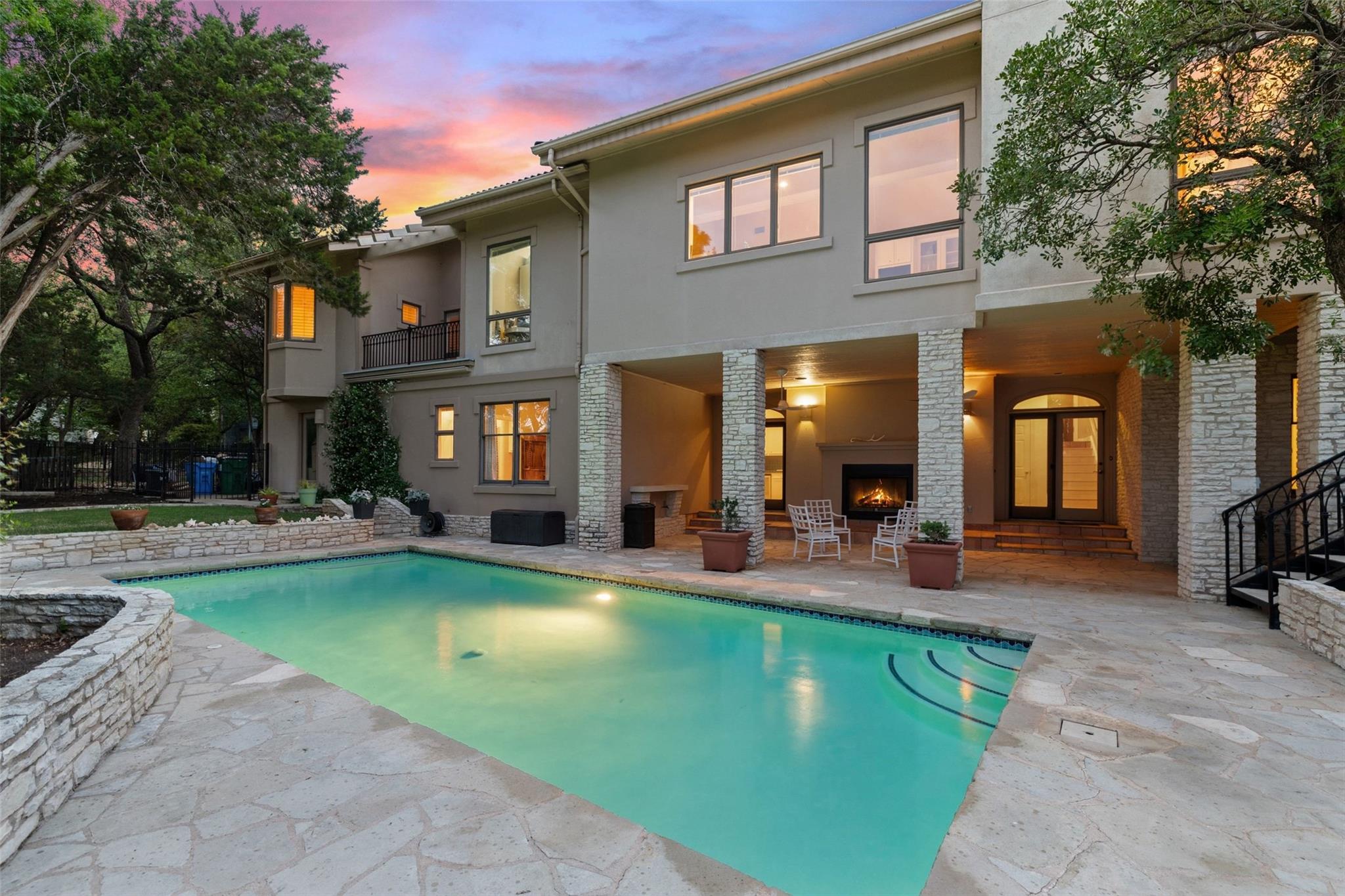 3 Crabapple Court The Hills TX 78738