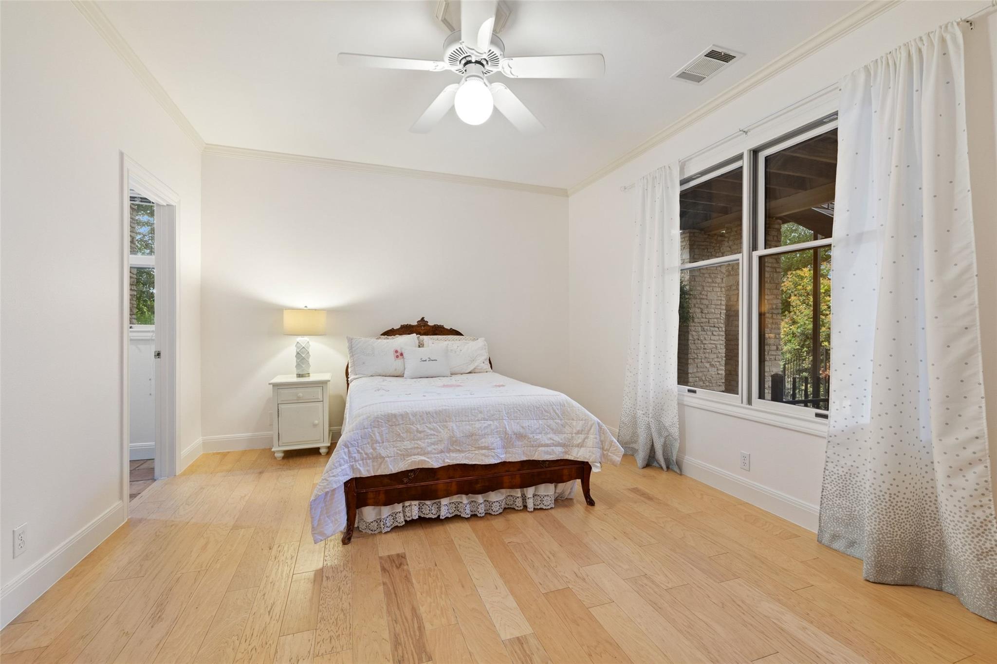 3 Crabapple Court The Hills TX 78738
