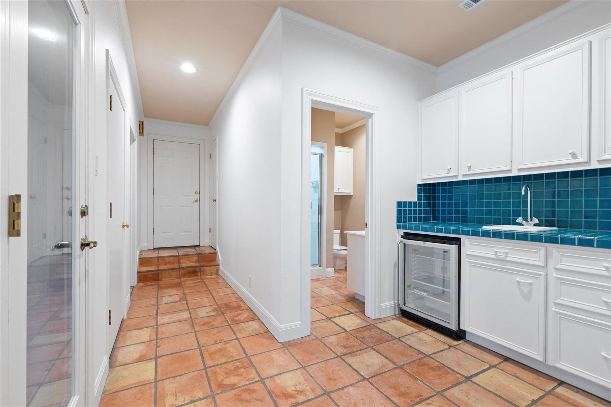 3 Crabapple Court The Hills TX 78738