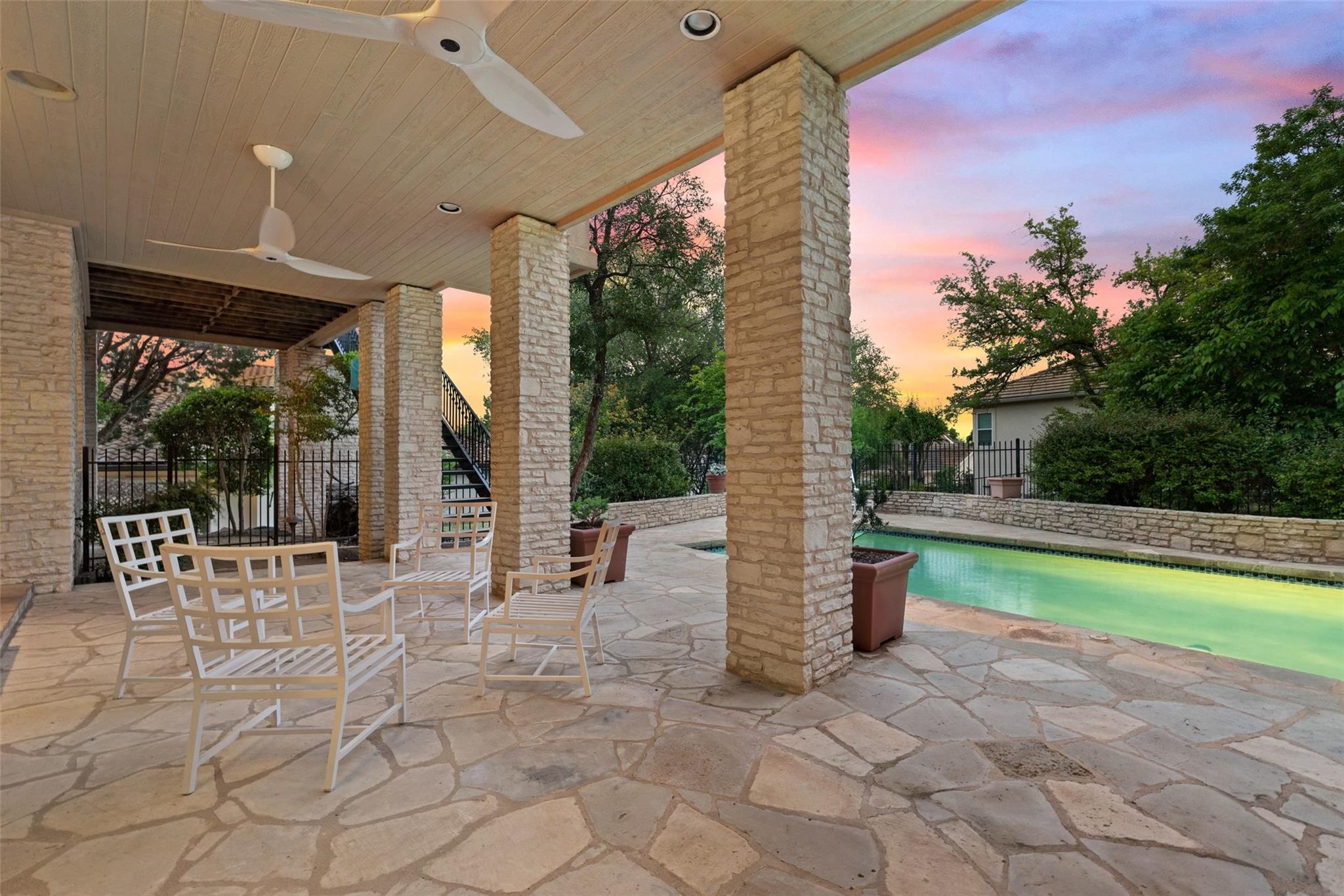 3 Crabapple Court The Hills TX 78738