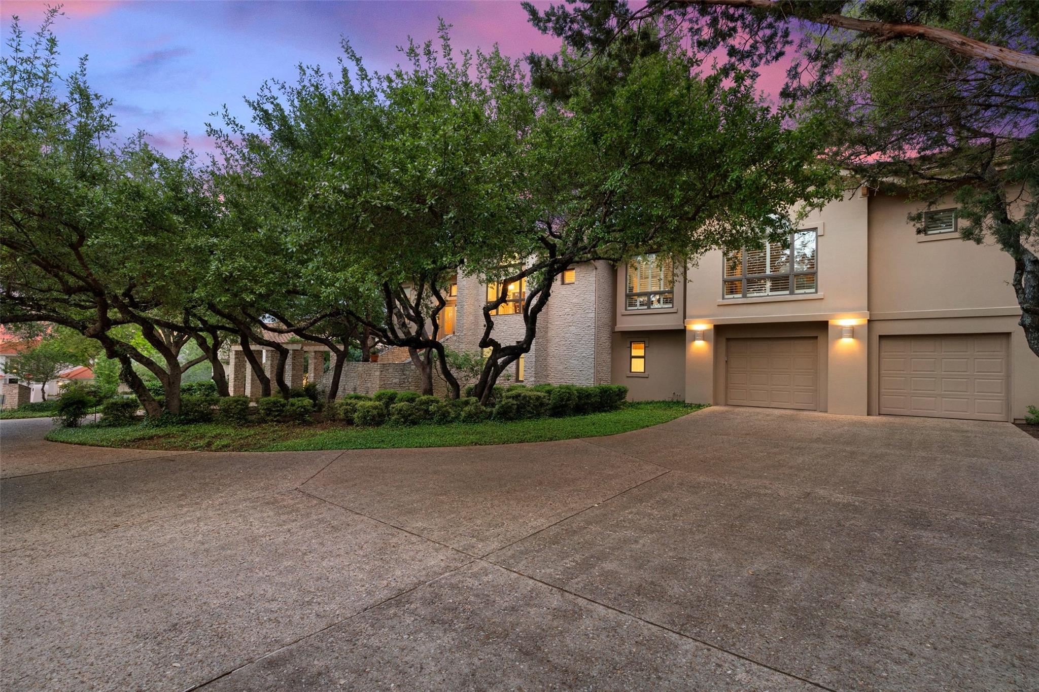 3 Crabapple Court The Hills TX 78738
