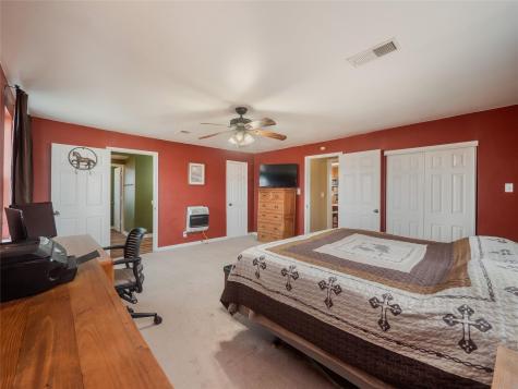 851 & 877 County Road 455 Coupland TX 78615