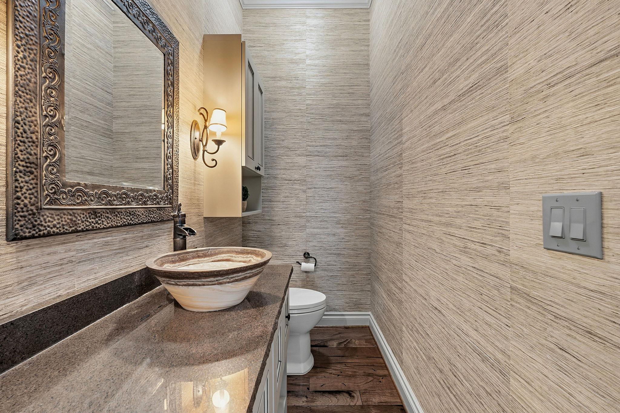 8121 Bluff Trail Austin TX 78737