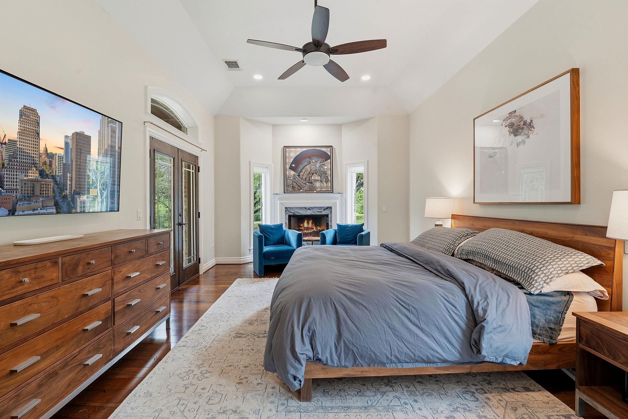 8121 Bluff Trail Austin TX 78737