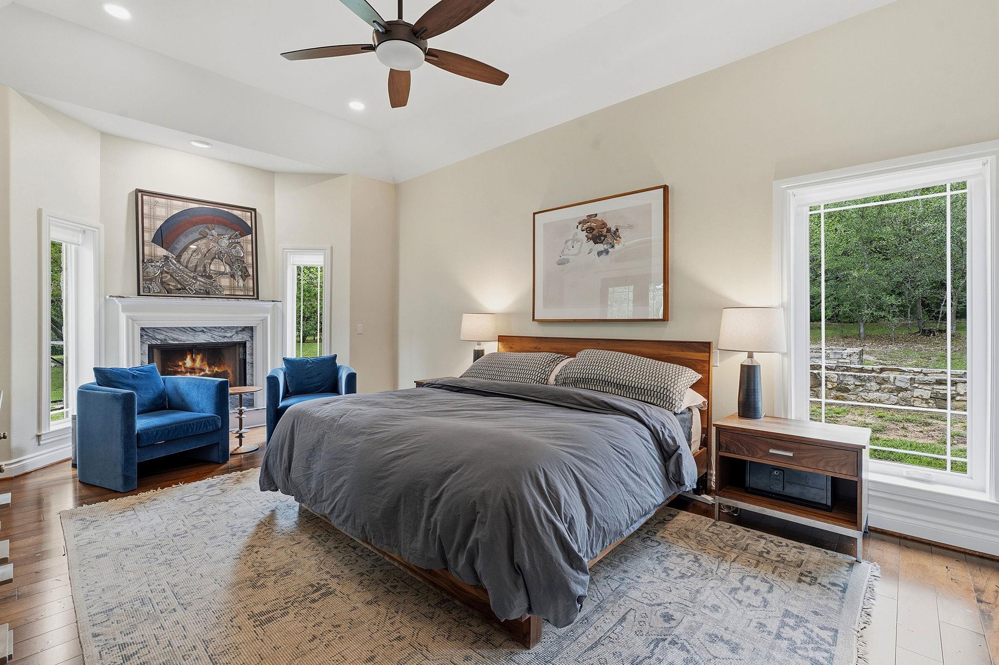 8121 Bluff Trail Austin TX 78737