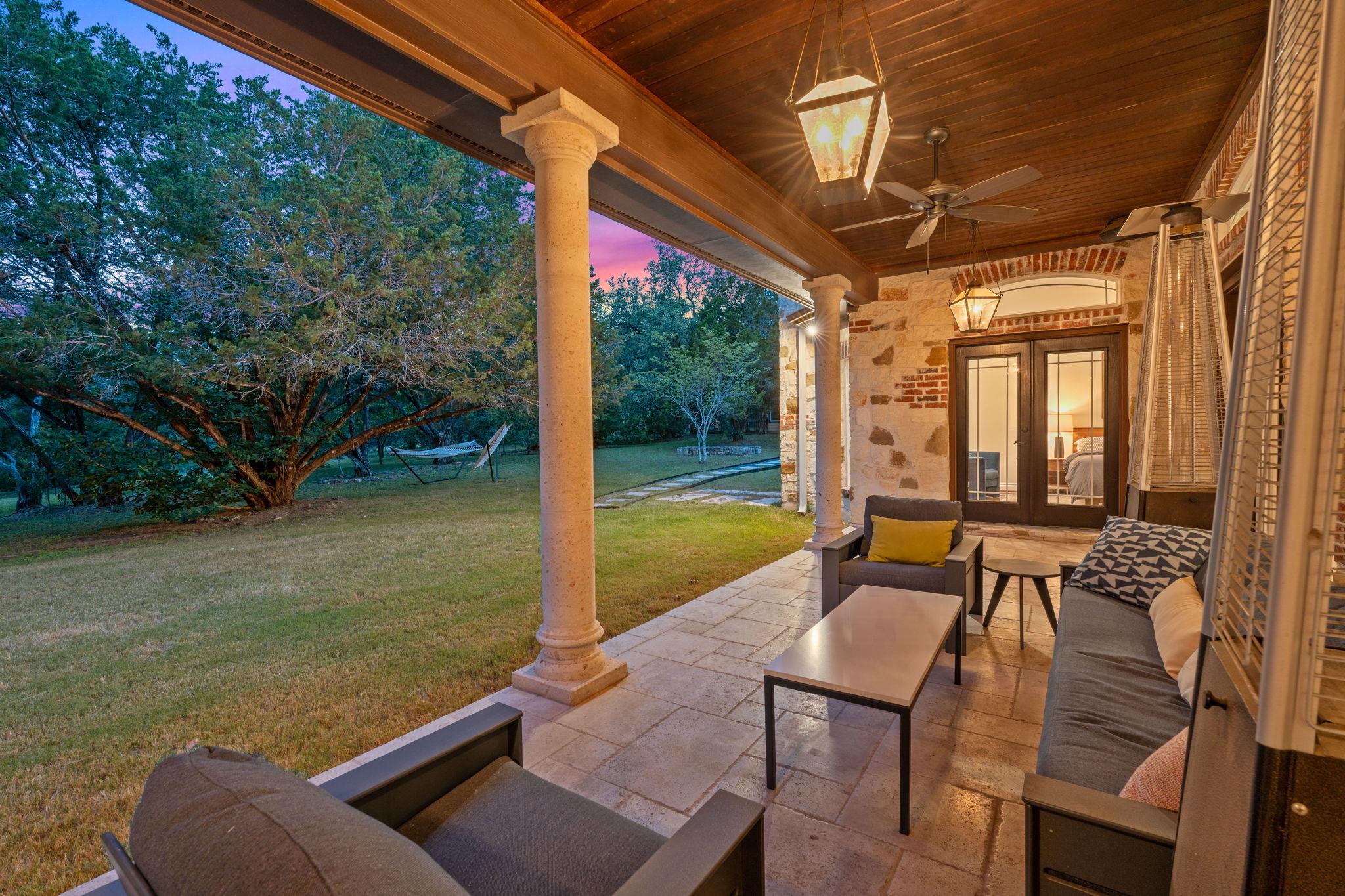 8121 Bluff Trail Austin TX 78737