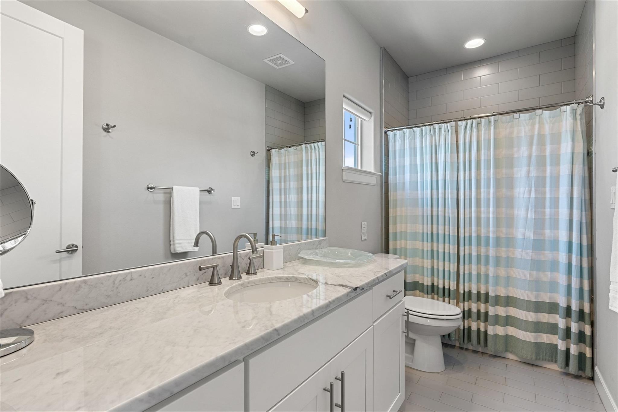 412 Island Circle Kingsland TX 78639