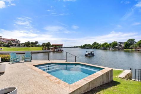 412 Island Circle Kingsland TX 78639