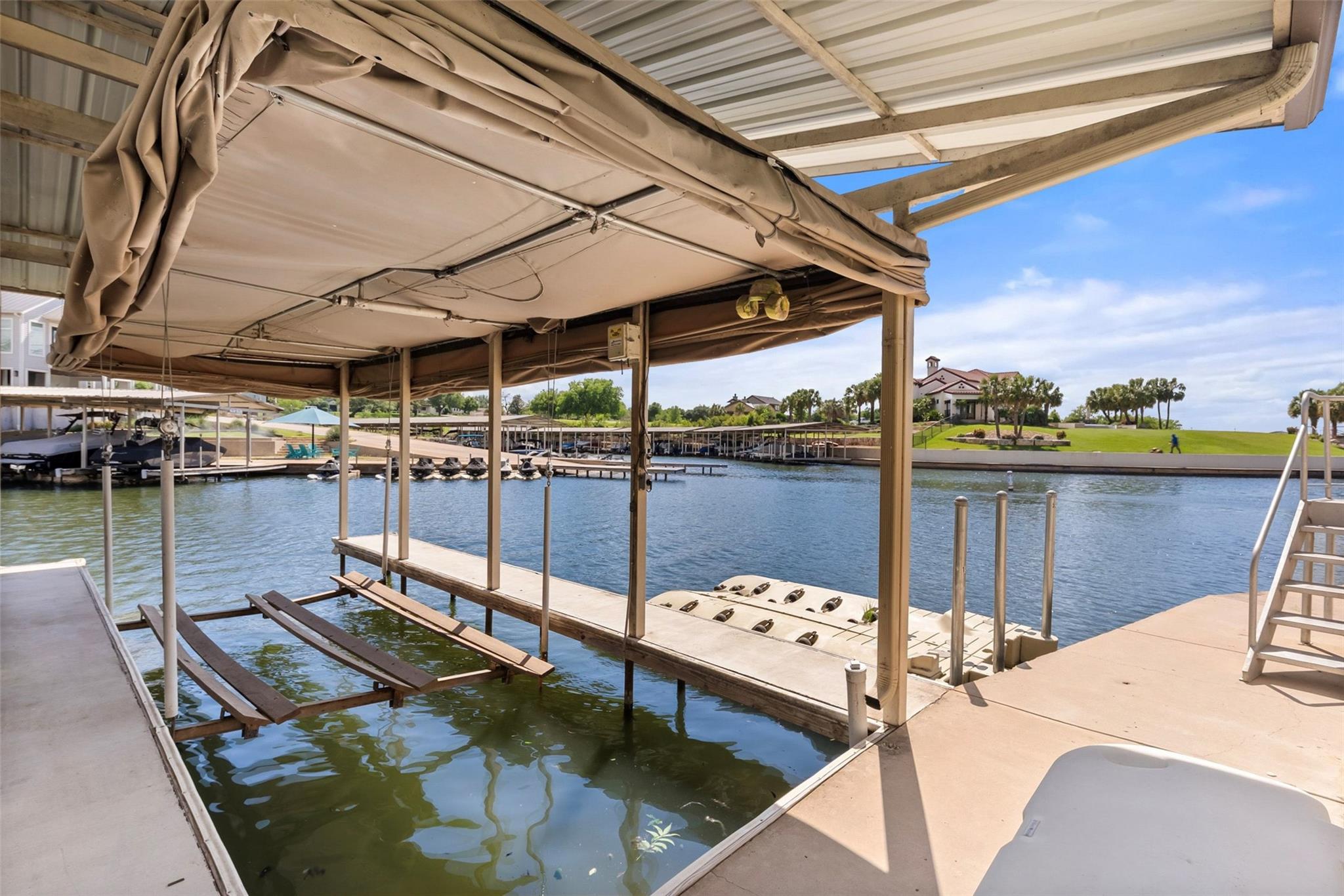 412 Island Circle Kingsland TX 78639