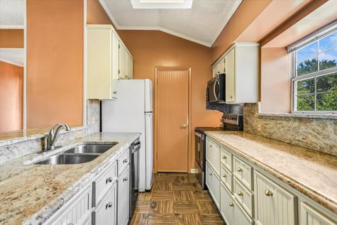 419 Cindy Drive Canyon Lake TX 78133