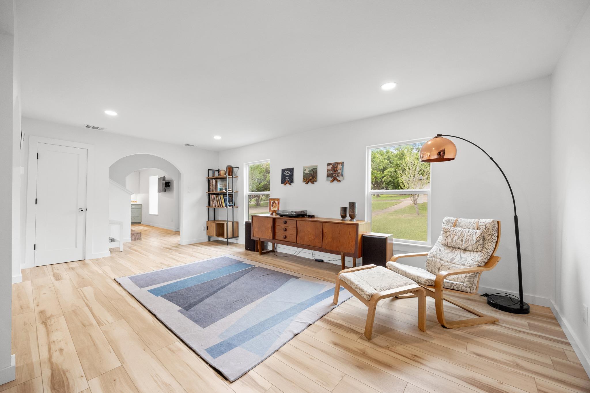 12422 Deer Track Austin TX 78727