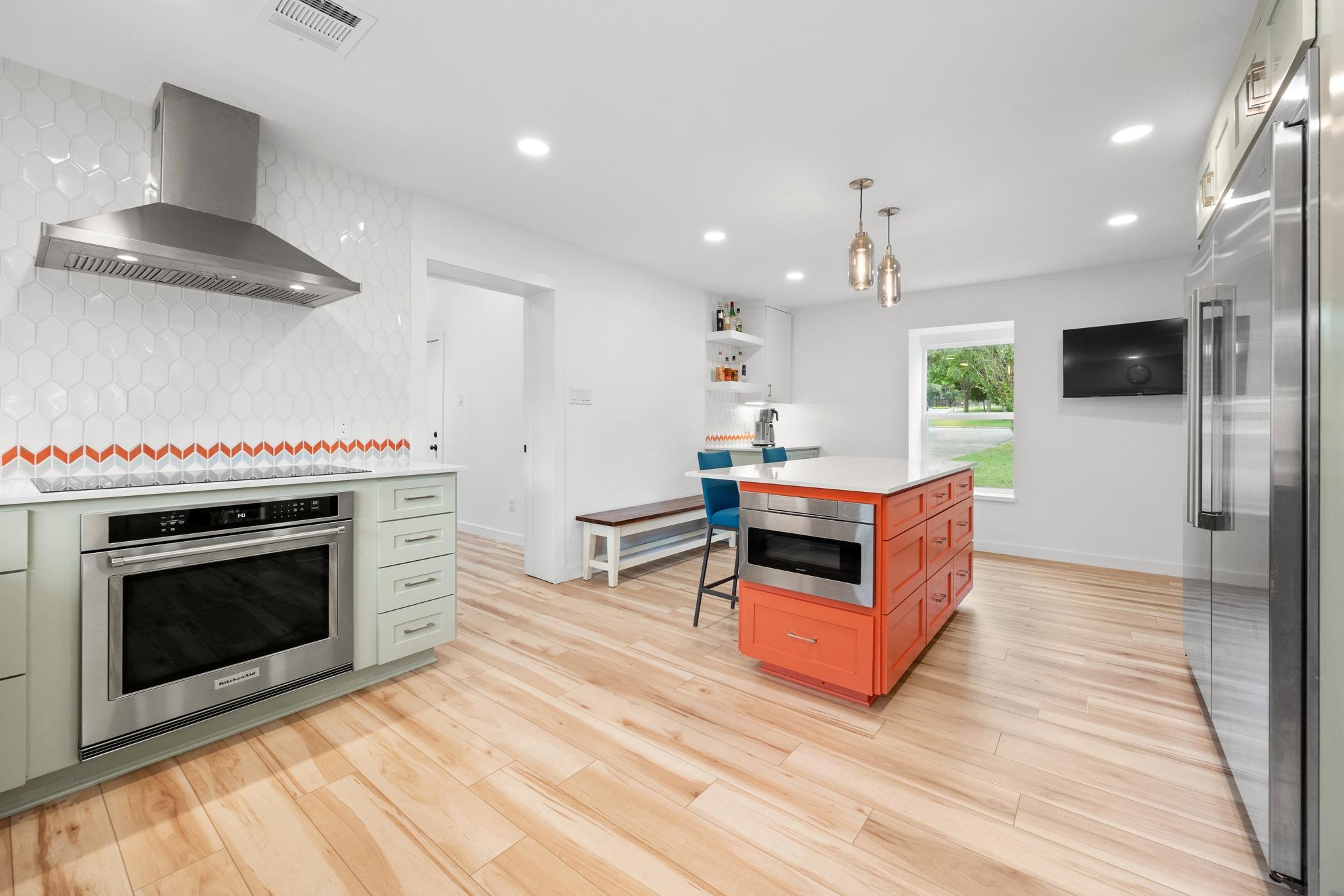 12422 Deer Track Austin TX 78727