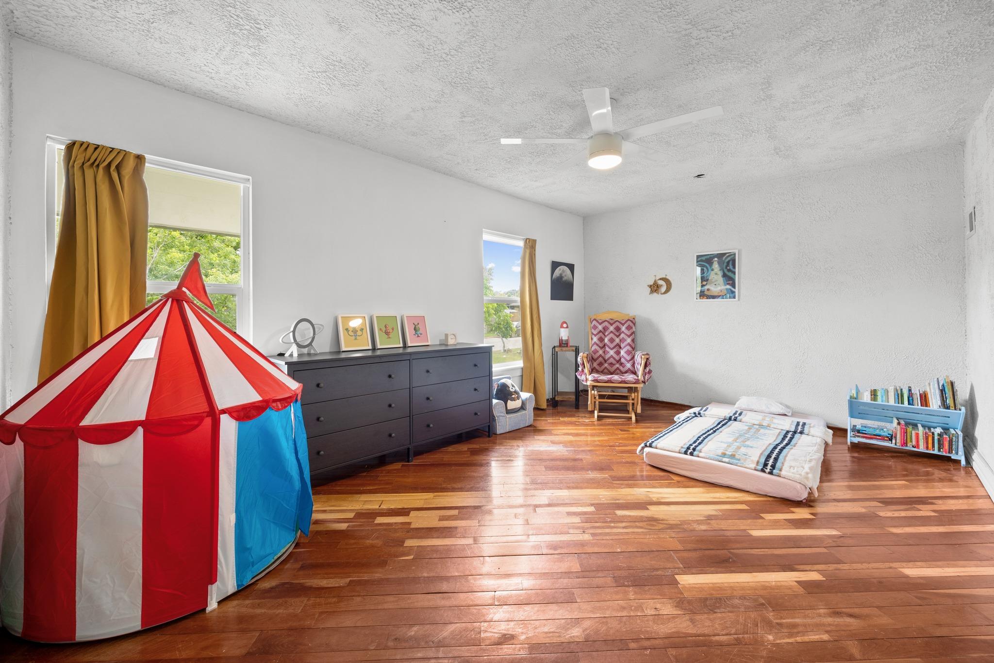 12422 Deer Track Austin TX 78727
