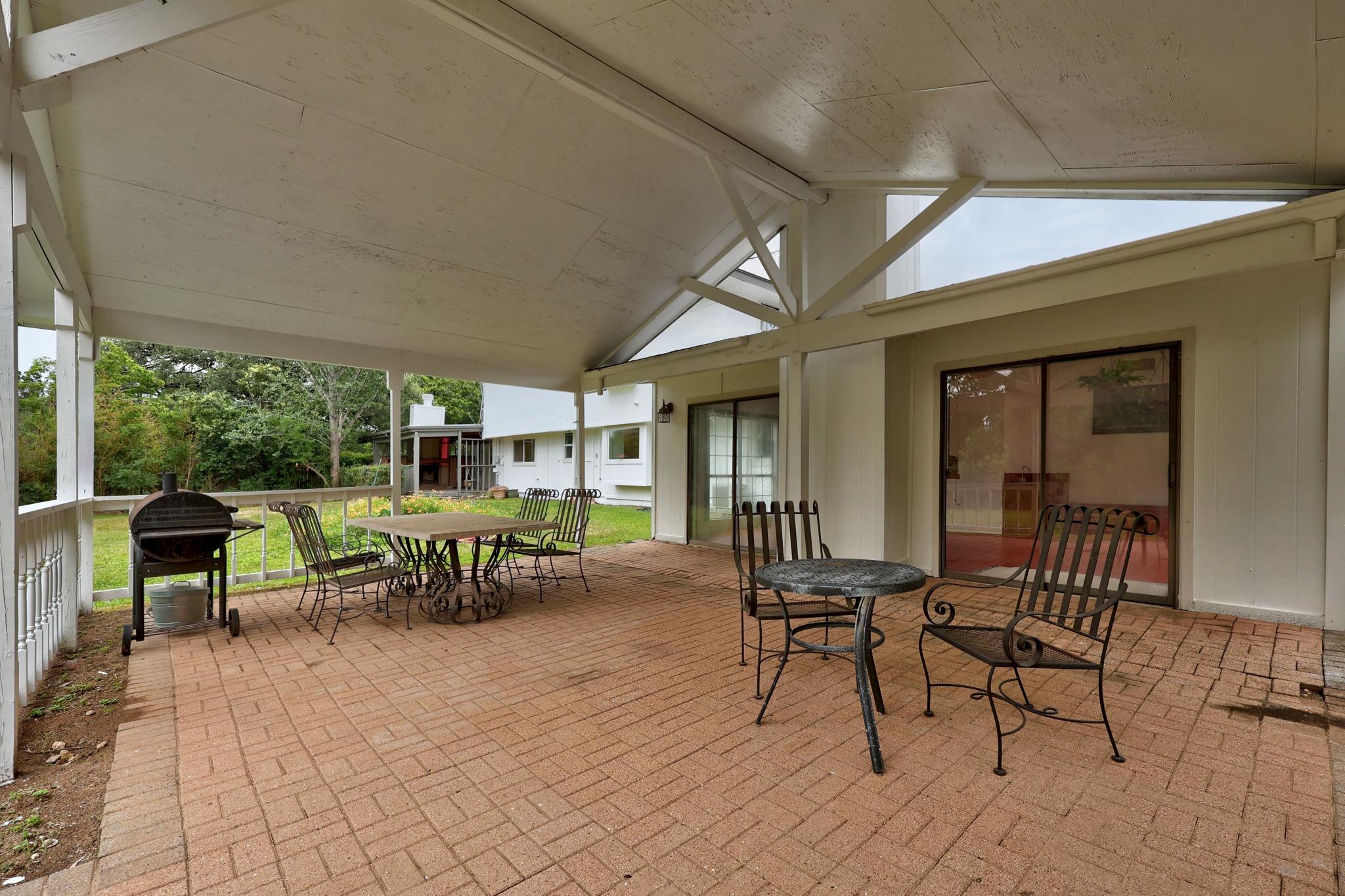 12422 Deer Track Austin TX 78727