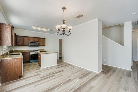 104 Mossy Rock Cove Hutto TX 78634