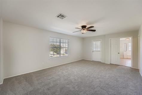 104 Mossy Rock Cove Hutto TX 78634