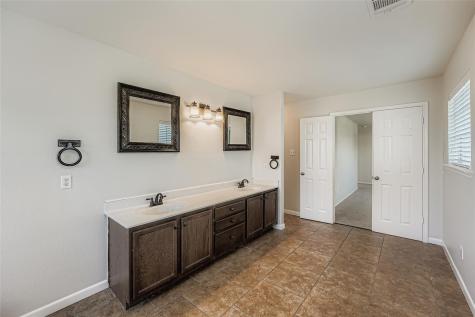 104 Mossy Rock Cove Hutto TX 78634