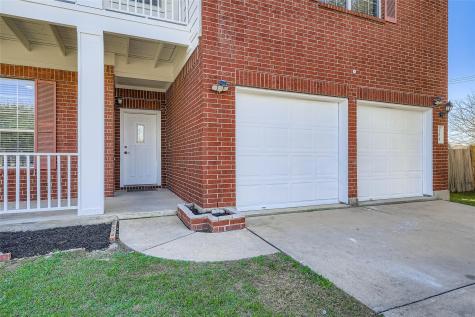104 Mossy Rock Cove Hutto TX 78634