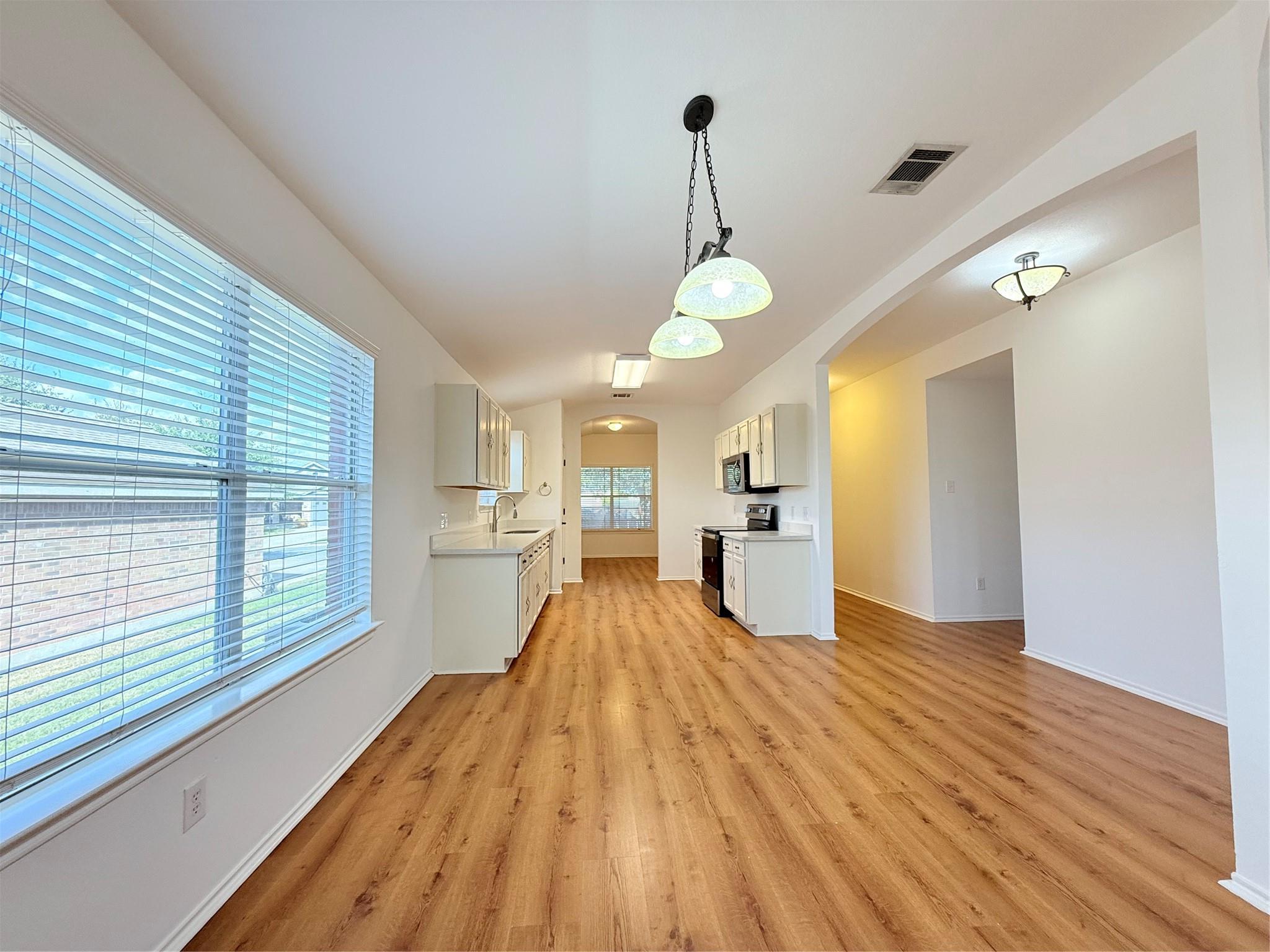 105 Carol Avenue Leander TX 78641