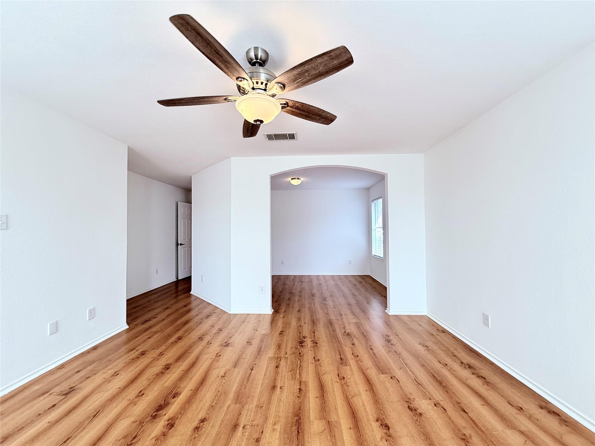 105 Carol Avenue Leander TX 78641