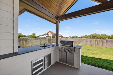 111 Fosters Branch Drive Schulenburg TX 78956