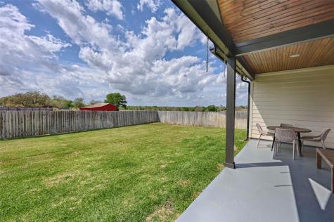 111 Fosters Branch Drive Schulenburg TX 78956