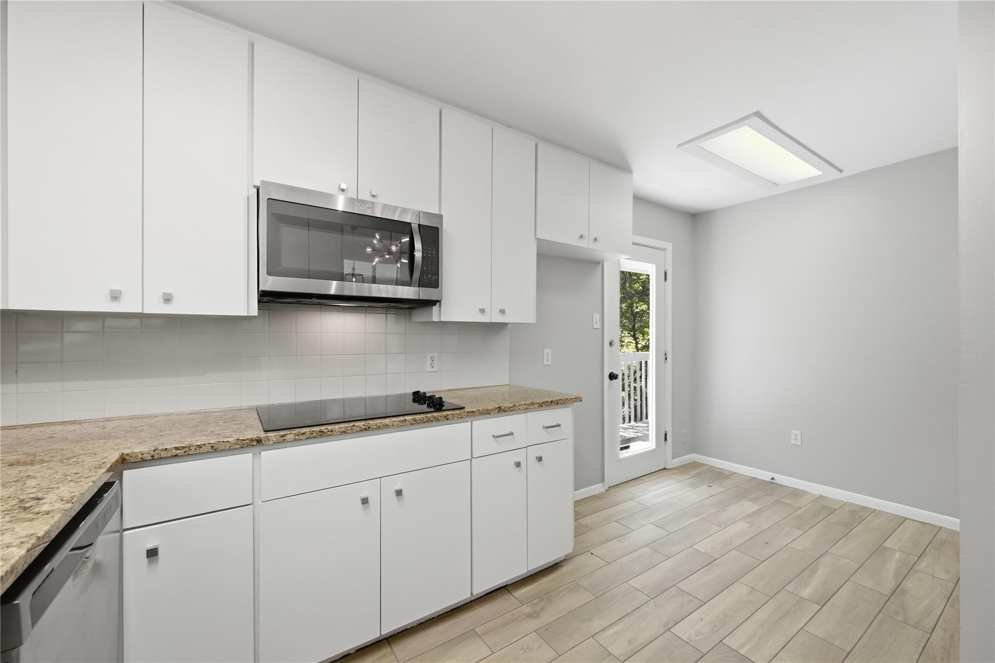 7 Hull Circle Drive Austin TX 78746