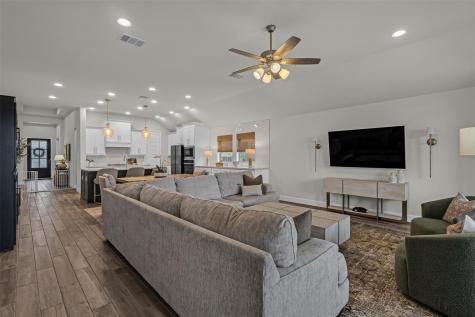 136 Lenera Drive Liberty Hill TX 78642