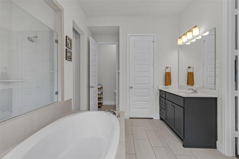 136 Lenera Drive Liberty Hill TX 78642