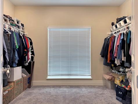 591 E Burgundy Street Port O'connor TX 77982