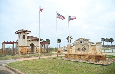 591 E Burgundy Street Port O'connor TX 77982