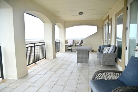 591 E Burgundy Street Port O'connor TX 77982
