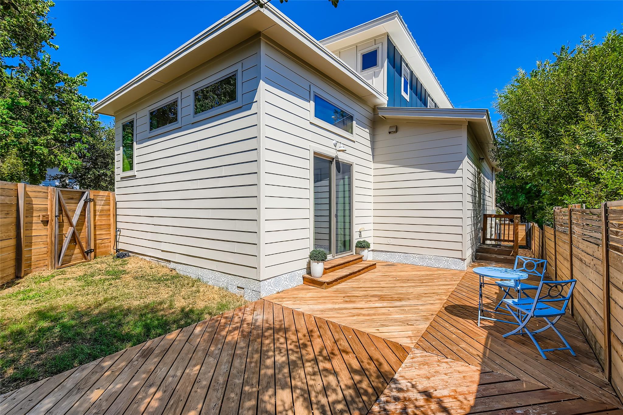1604 Greenwood Avenue Austin TX 78721