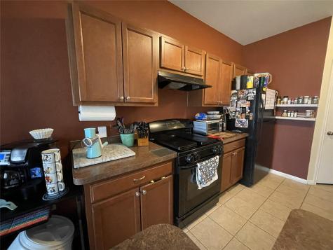 411 Estate Drive Hutto TX 78634