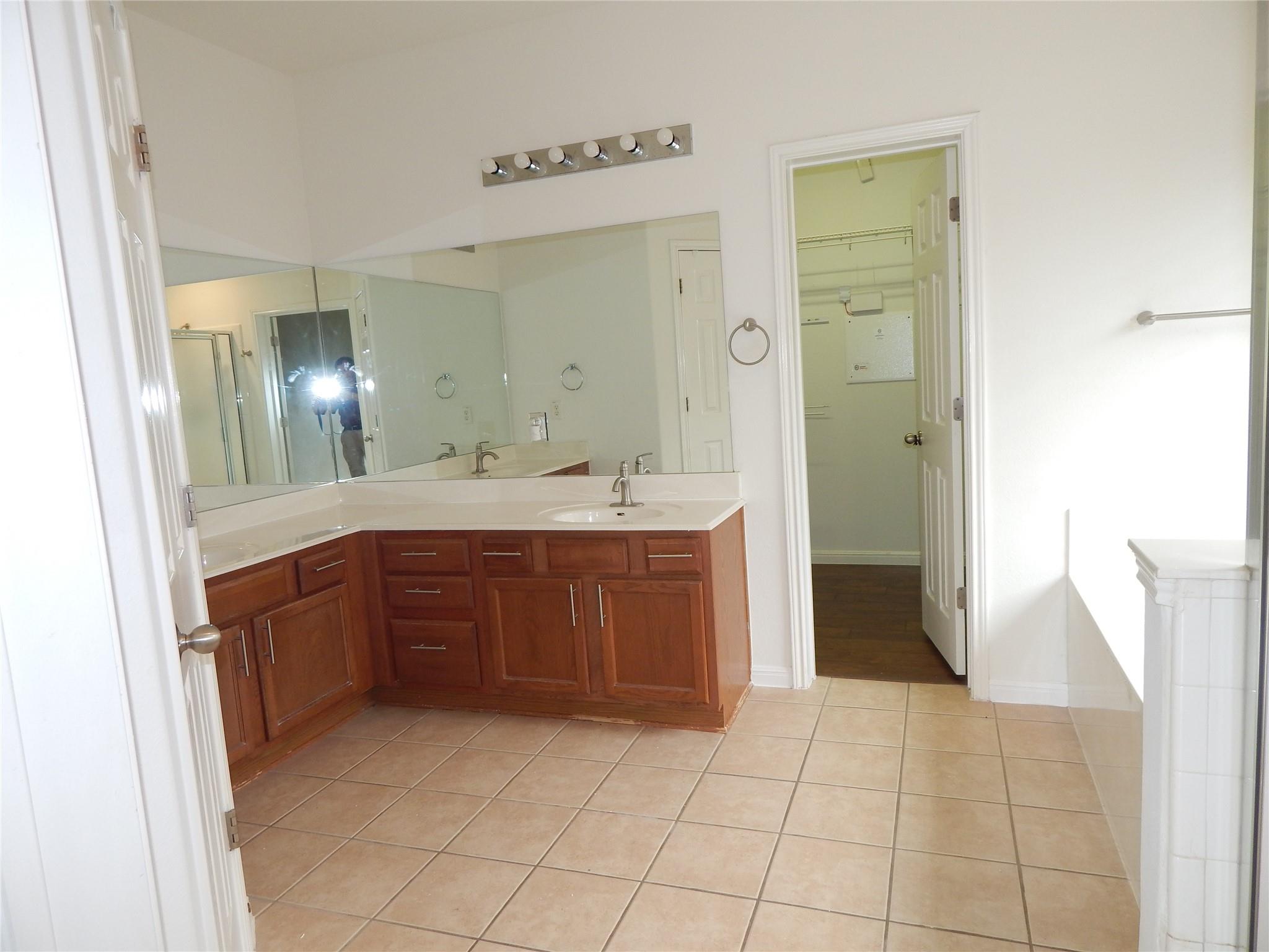 1536 Clary Sage Loop Round Rock TX 78665