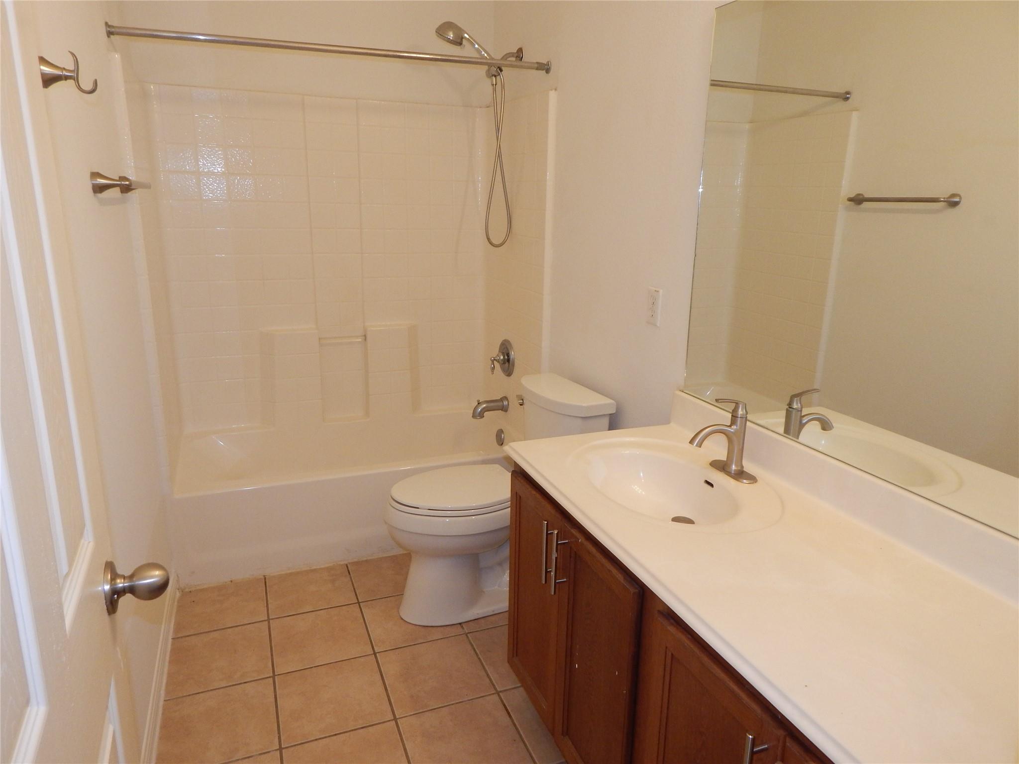 1536 Clary Sage Loop Round Rock TX 78665