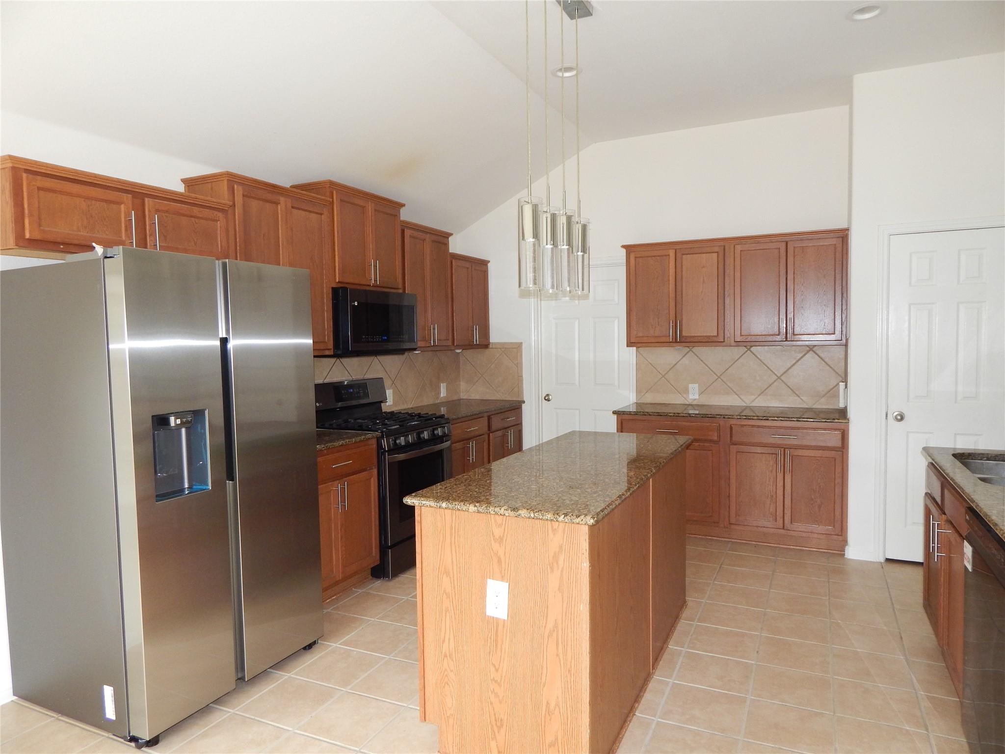 1536 Clary Sage Loop Round Rock TX 78665