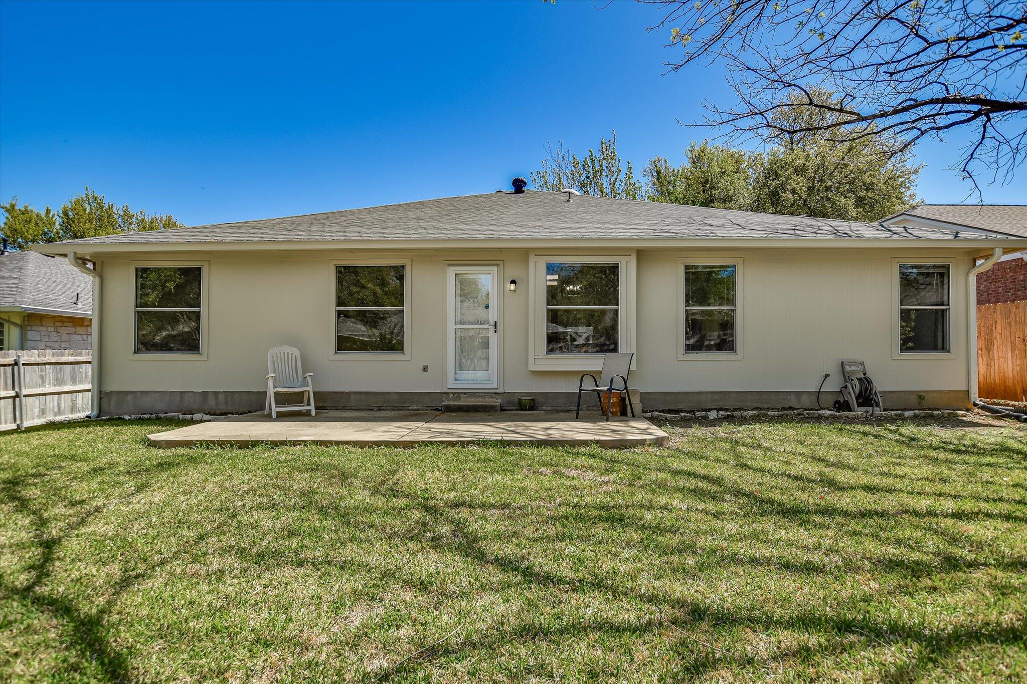 2305 Vernell Way Round Rock TX 78664