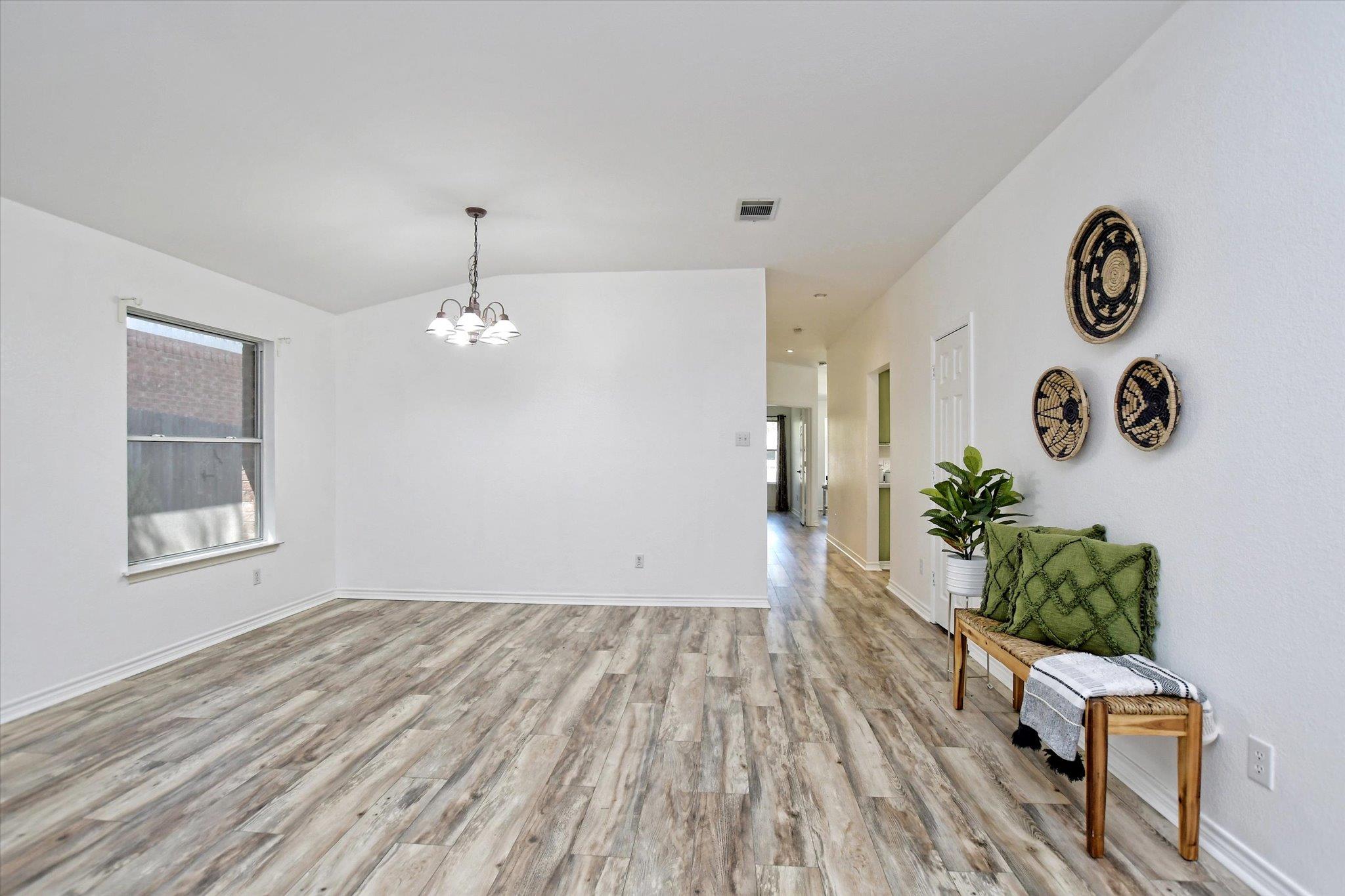 2305 Vernell Way Round Rock TX 78664