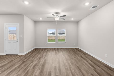 156 Ayres Horn Cedar Creek TX 78612
