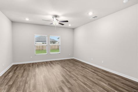 156 Ayres Horn Cedar Creek TX 78612