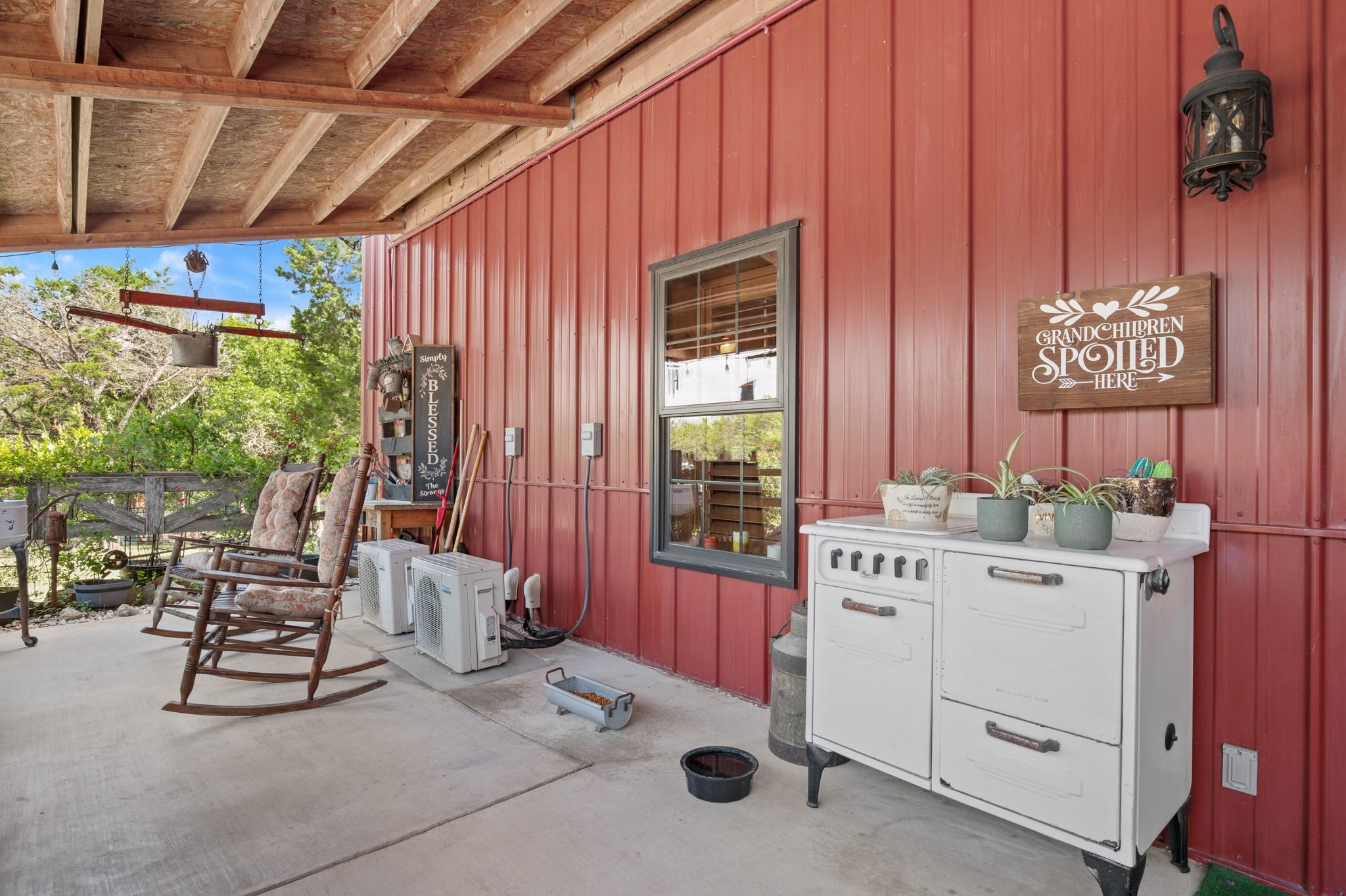 320 Pecan 3 Florence TX 76527