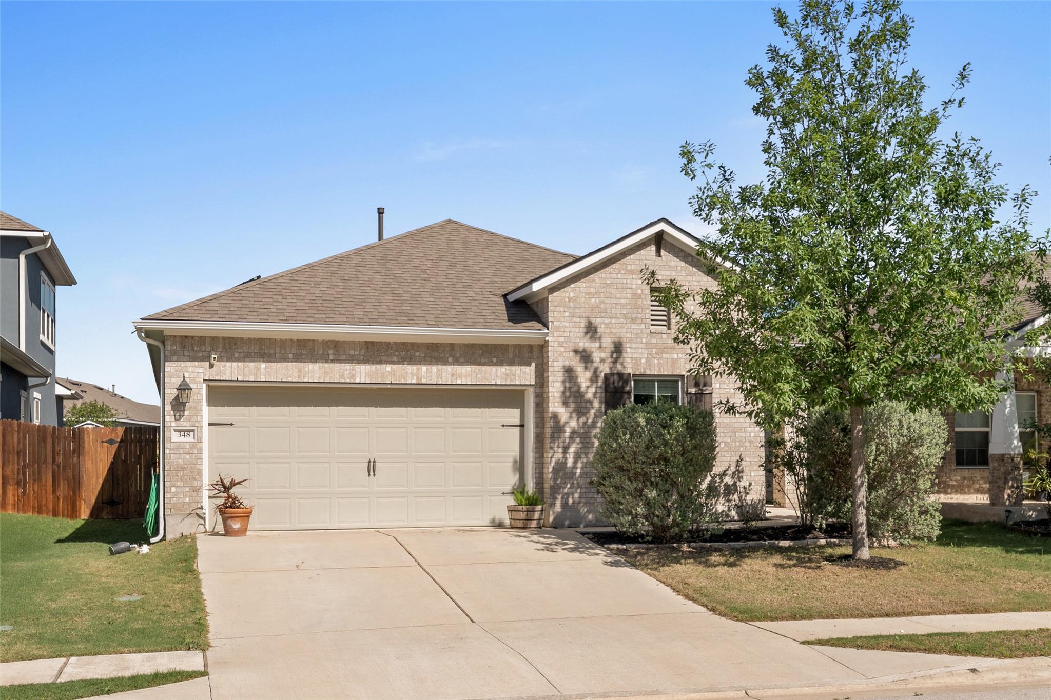 348 Lacey Oak Loop San Marcos TX 78666