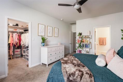 348 Lacey Oak Loop San Marcos TX 78666