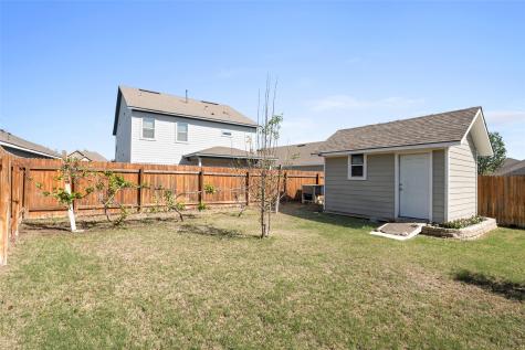348 Lacey Oak Loop San Marcos TX 78666