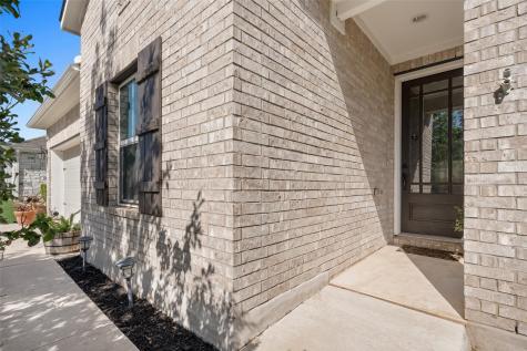 348 Lacey Oak Loop San Marcos TX 78666
