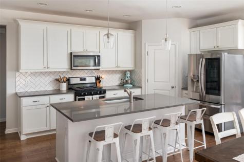 348 Lacey Oak Loop San Marcos TX 78666