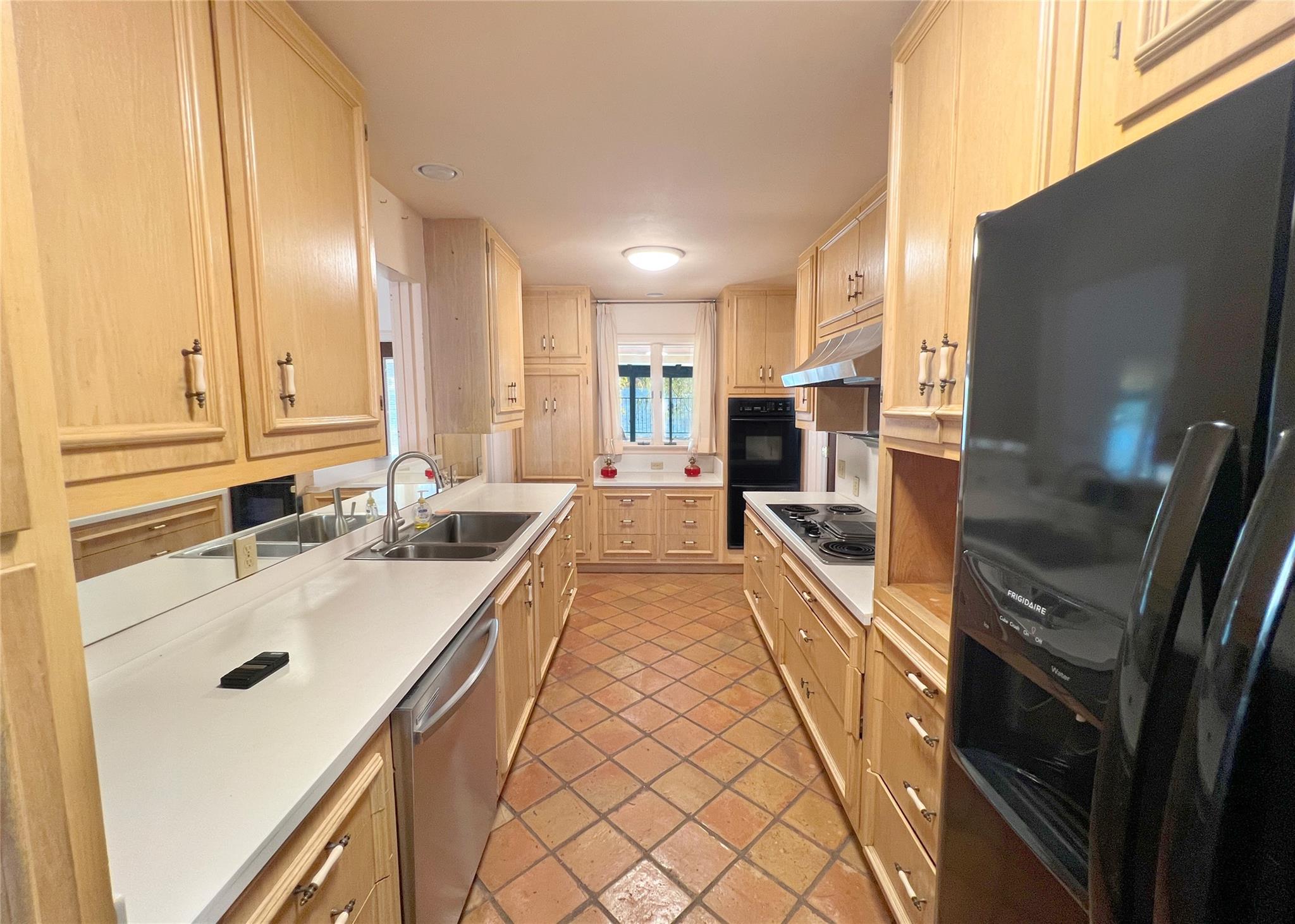 1700 Lakeshore Drive Austin TX 78746