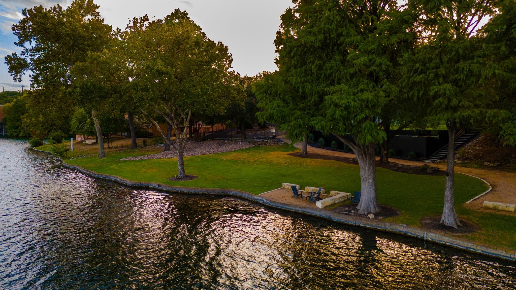 1700 Lakeshore Drive Austin TX 78746